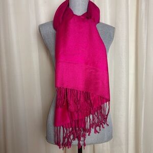 Pashmina fuchsia Pink Scarf